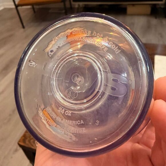 Tervis Wild Eggs Breakfast Brunch 24 oz Tumbler Purple Lid - Picture 5 of 7